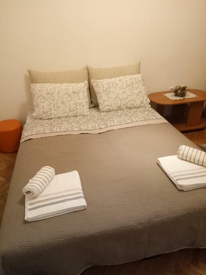 Cozy Studio Belgrado Exterior foto