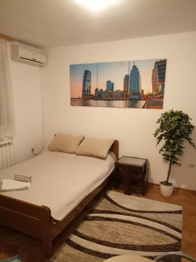 Cozy Studio Belgrado Exterior foto